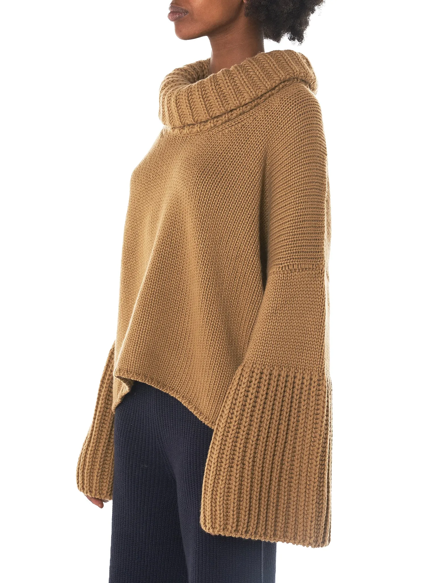 Courcheval Cashmere Turtleneck (AW3KS020-CAMEL)