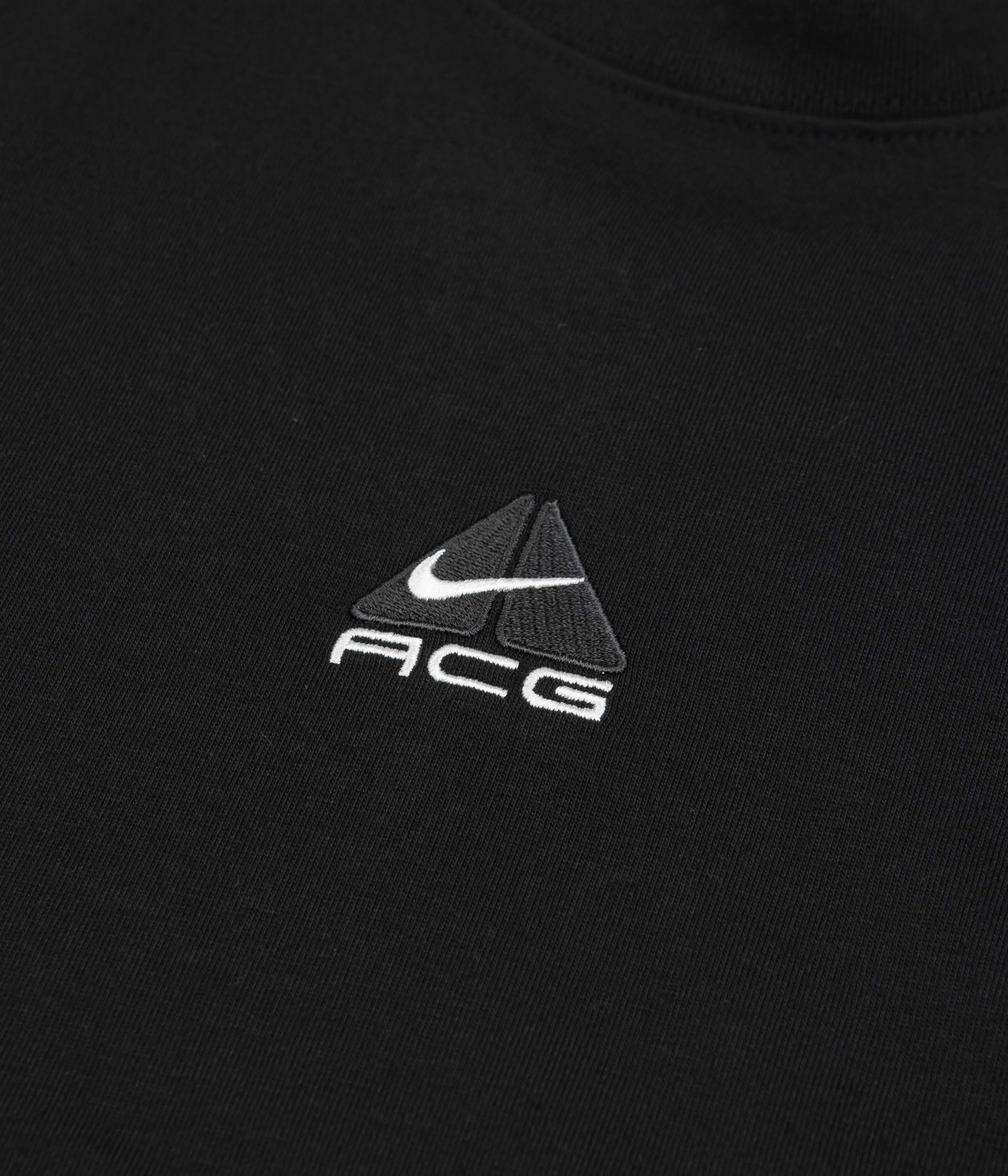 Nike ACG Lungs T-Shirt - Black / Light Smoke Grey / Summit White