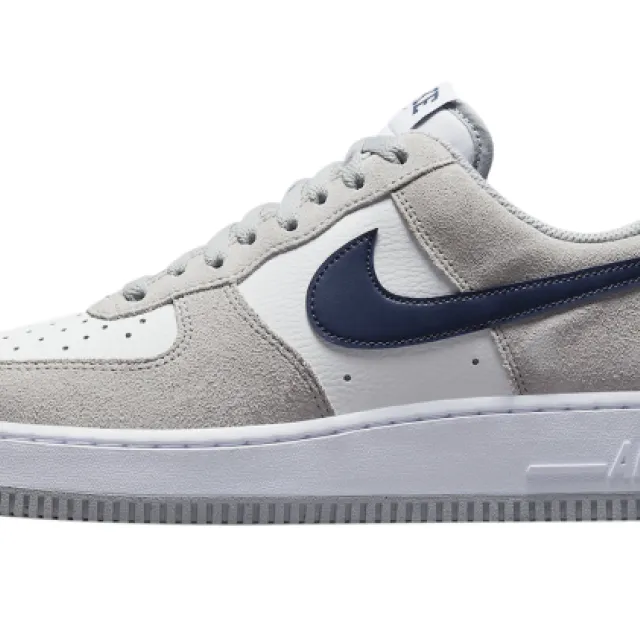 NIKE AIR FORCE 1 LOW LIGHT SMOKE GREY