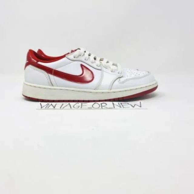 Nike Air Jordan I 1 Retro High 2015 OG Varsity Red BG GS...