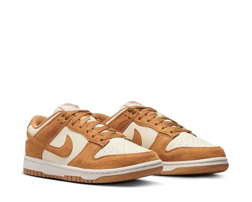 Nike Dunk Low Wmns Flax Suede