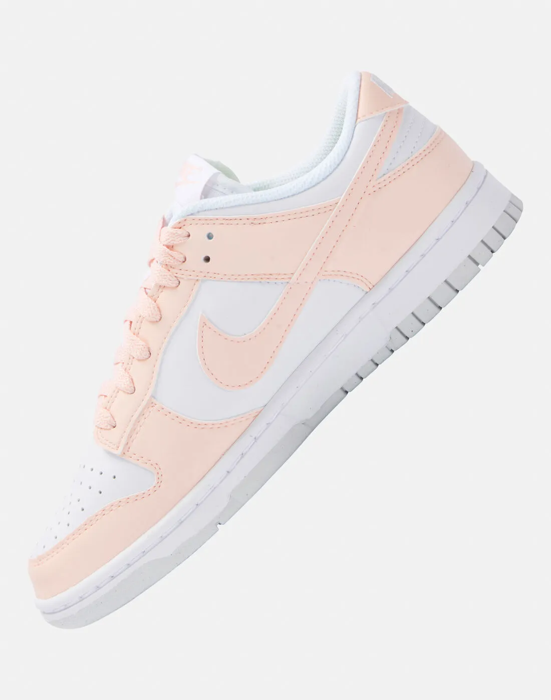 Nike Womens Dunk Low