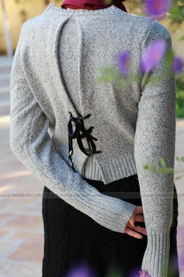 Winter Pullover with Back Tie and Bowknot