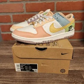 WMNS Nike Dunk Low Sun Club